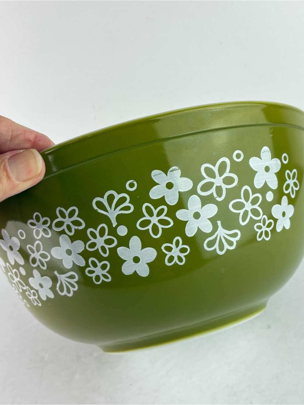 Pyrex Spring Blossom Crazy Daisy Vintage 1970’s 2.5 Quart Mixing Bowl